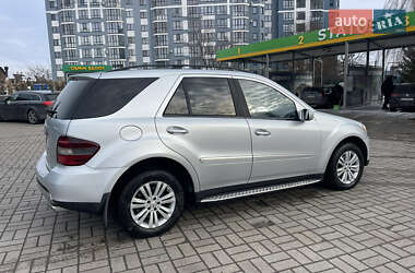 Внедорожник / Кроссовер Mercedes-Benz M-Class 2007 в 