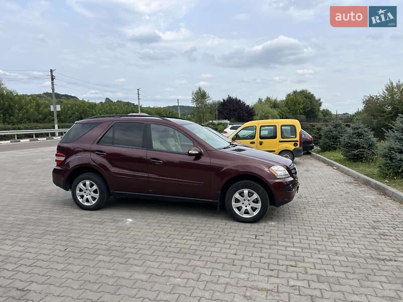 Внедорожник / Кроссовер Mercedes-Benz M-Class 2007 в Ровно