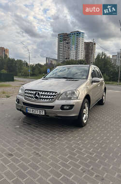 Позашляховик / Кросовер Mercedes-Benz M-Class 2006 в Києві