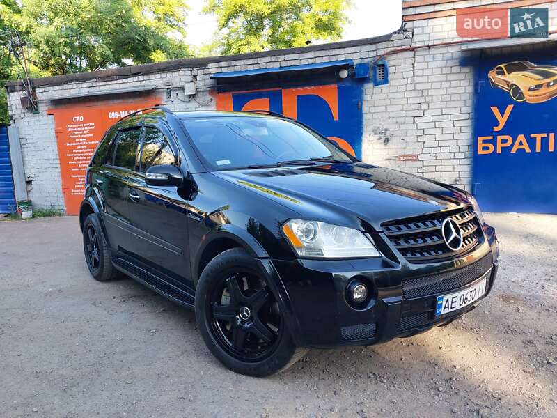 Внедорожник / Кроссовер Mercedes-Benz M-Class 2008 в 