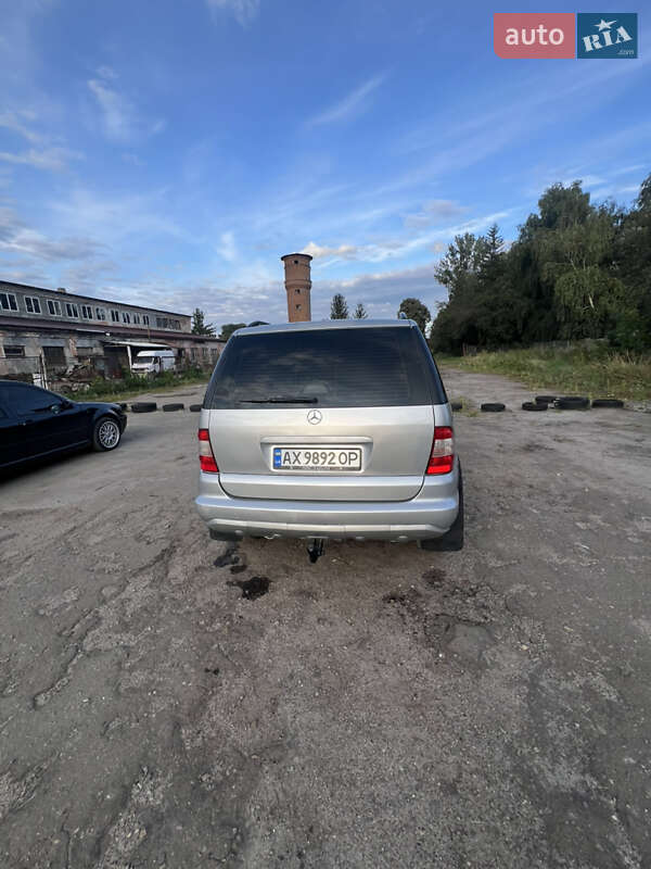 Позашляховик / Кросовер Mercedes-Benz M-Class 2003 в Золочеві