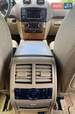 Позашляховик / Кросовер Mercedes-Benz M-Class 2008 в 