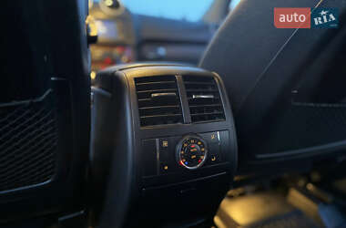 Внедорожник / Кроссовер Mercedes-Benz M-Class 2005 в 