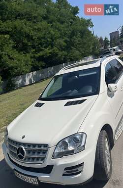 Внедорожник / Кроссовер Mercedes-Benz M-Class 2010 в Харькове