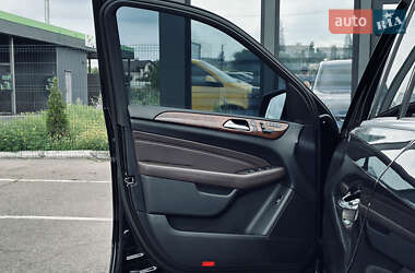 Позашляховик / Кросовер Mercedes-Benz M-Class 2012 в 