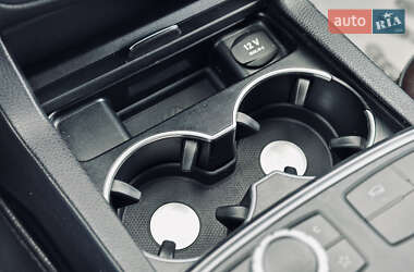 Позашляховик / Кросовер Mercedes-Benz M-Class 2012 в 
