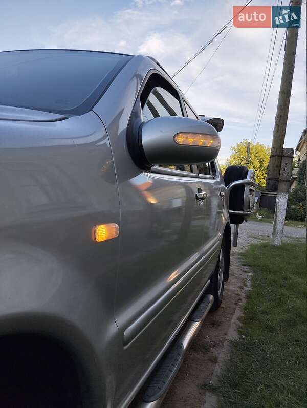 Внедорожник / Кроссовер Mercedes-Benz M-Class 2001 в Заставной