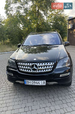 Внедорожник / Кроссовер Mercedes-Benz M-Class 2007 в Одессе