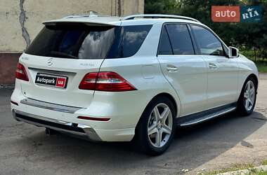 Внедорожник / Кроссовер Mercedes-Benz M-Class 2013 в 