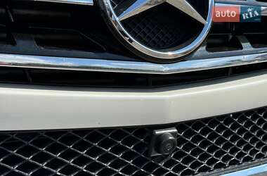 Внедорожник / Кроссовер Mercedes-Benz M-Class 2013 в 