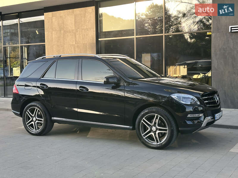 Внедорожник / Кроссовер Mercedes-Benz M-Class 2012 в Ужгороде