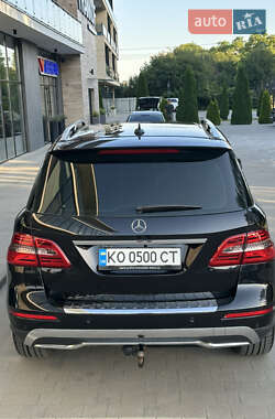 Внедорожник / Кроссовер Mercedes-Benz M-Class 2012 в 