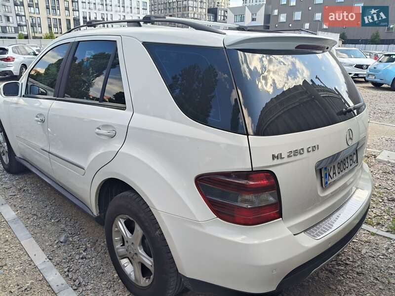 Внедорожник / Кроссовер Mercedes-Benz M-Class 2008 в Киеве