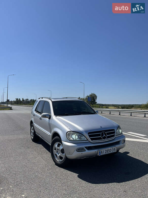 Внедорожник / Кроссовер Mercedes-Benz M-Class 2003 в 