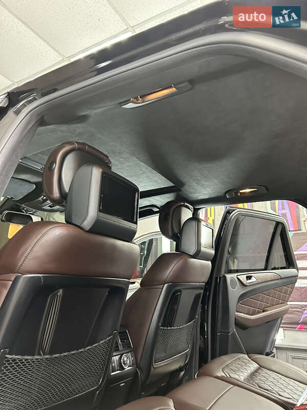 Внедорожник / Кроссовер Mercedes-Benz M-Class 2014 в Черновцах