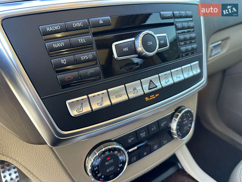 Позашляховик / Кросовер Mercedes-Benz M-Class 2015 в Києві