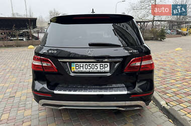 Внедорожник / Кроссовер Mercedes-Benz M-Class 2013 в 