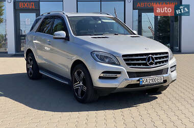 Внедорожник / Кроссовер Mercedes-Benz M-Class 2012 в 