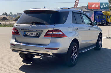 Внедорожник / Кроссовер Mercedes-Benz M-Class 2012 в 