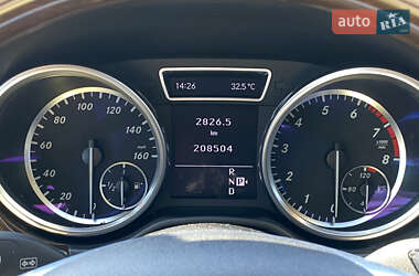 Внедорожник / Кроссовер Mercedes-Benz M-Class 2012 в 