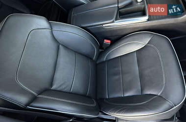 Внедорожник / Кроссовер Mercedes-Benz M-Class 2011 в 