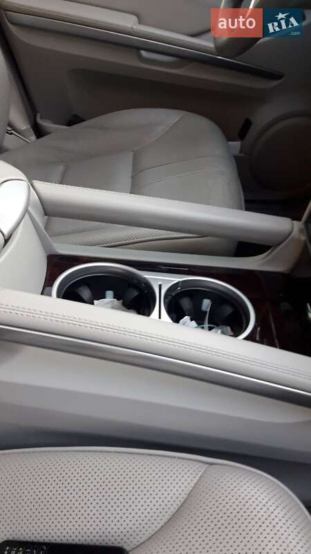 Внедорожник / Кроссовер Mercedes-Benz M-Class 2010 в Белой Церкви