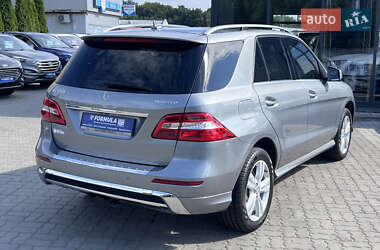 Внедорожник / Кроссовер Mercedes-Benz M-Class 2011 в 