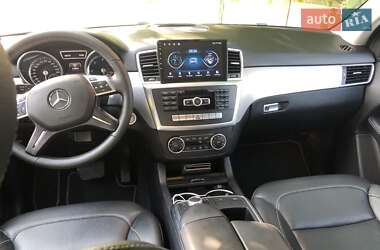 Внедорожник / Кроссовер Mercedes-Benz M-Class 2014 в 