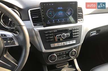 Внедорожник / Кроссовер Mercedes-Benz M-Class 2014 в 