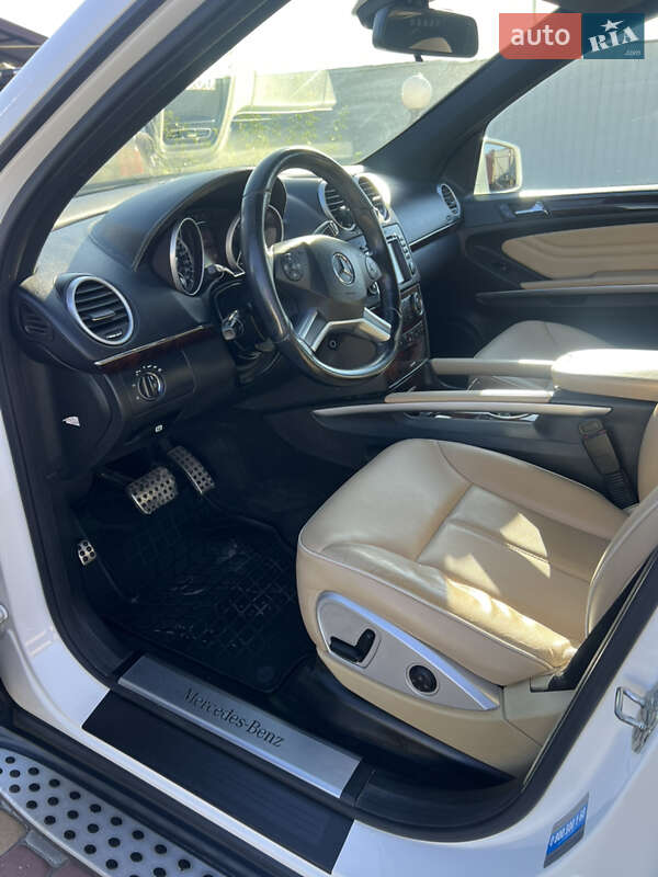 Внедорожник / Кроссовер Mercedes-Benz M-Class 2011 в Гайсине фото 16 Внедорожник / Кроссовер Mercedes-Benz M-Class 2011 в Гайсине