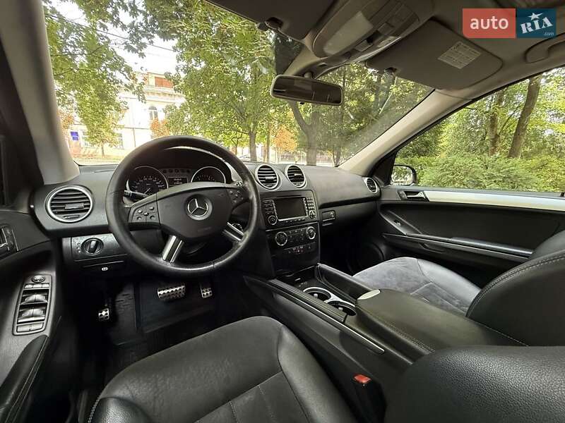 Внедорожник / Кроссовер Mercedes-Benz M-Class 2008 в Коломые