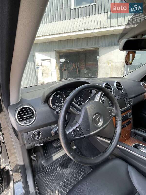 Внедорожник / Кроссовер Mercedes-Benz M-Class 2007 в Ивано-Франковске фото 11 Внедорожник / Кроссовер Mercedes-Benz M-Class 2007 в Ивано-Франковске