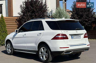 Внедорожник / Кроссовер Mercedes-Benz M-Class 2014 в 