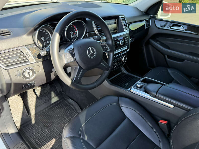 Внедорожник / Кроссовер Mercedes-Benz M-Class 2014 в Киеве фото 52 Внедорожник / Кроссовер Mercedes-Benz M-Class 2014 в Киеве