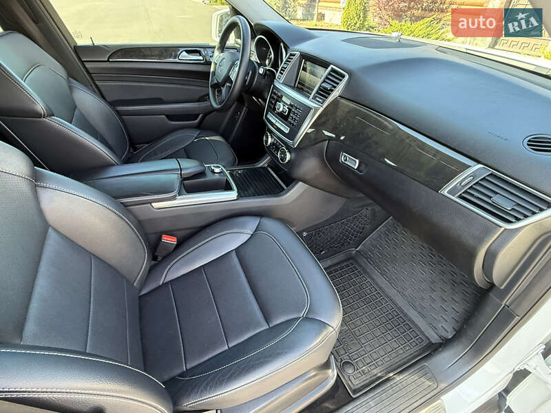 Внедорожник / Кроссовер Mercedes-Benz M-Class 2014 в Киеве фото 64 Внедорожник / Кроссовер Mercedes-Benz M-Class 2014 в Киеве
