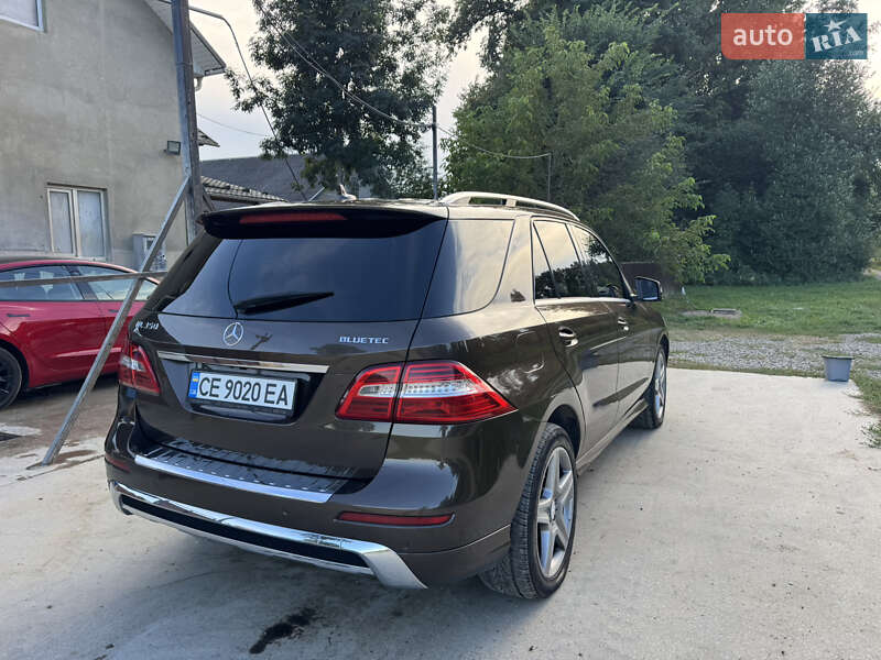 Внедорожник / Кроссовер Mercedes-Benz M-Class 2012 в Вижнице