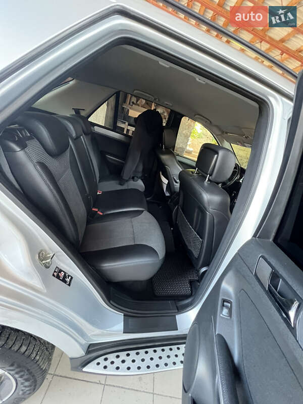 Внедорожник / Кроссовер Mercedes-Benz M-Class 2006 в Могилев-Подольске