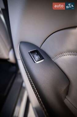Внедорожник / Кроссовер Mercedes-Benz M-Class 2015 в 