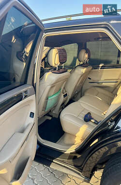 Внедорожник / Кроссовер Mercedes-Benz M-Class 2008 в 
