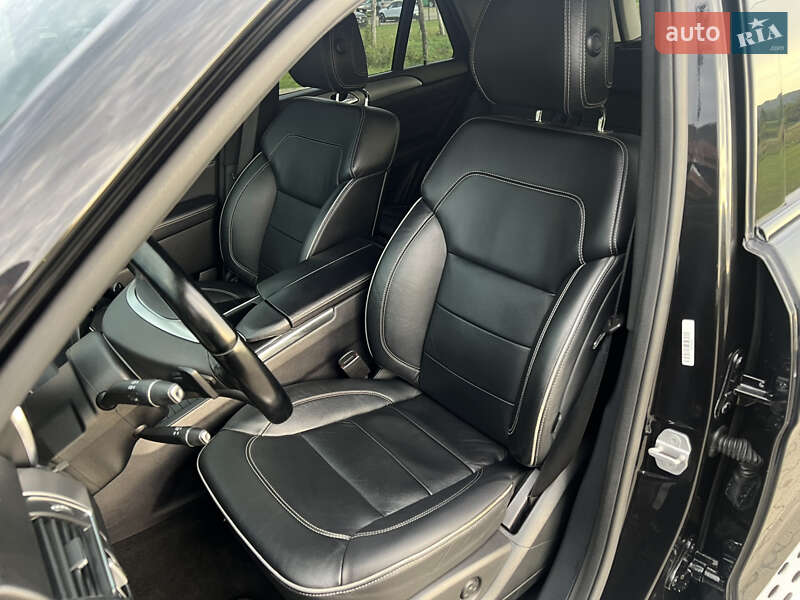 Внедорожник / Кроссовер Mercedes-Benz M-Class 2012 в Сваляве