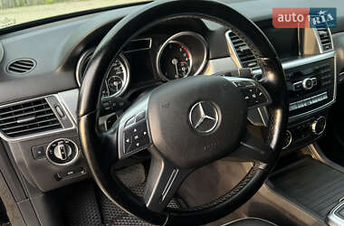 Внедорожник / Кроссовер Mercedes-Benz M-Class 2012 в 