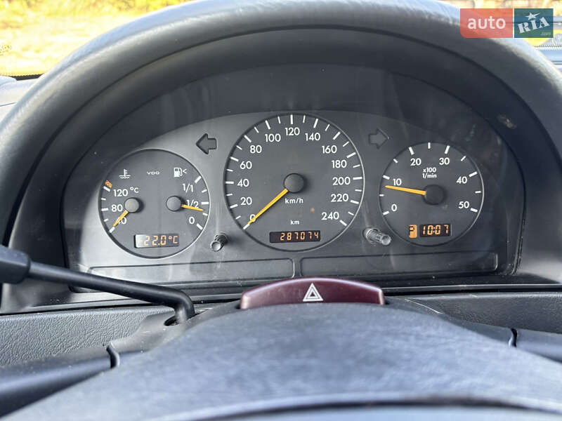 Позашляховик / Кросовер Mercedes-Benz M-Class 2001 в Чорнухах