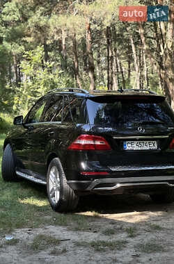 Позашляховик / Кросовер Mercedes-Benz M-Class 2012 в 