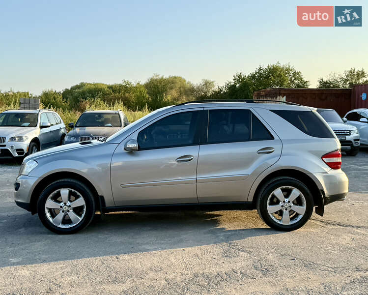 Внедорожник / Кроссовер Mercedes-Benz M-Class 2005 в Ровно