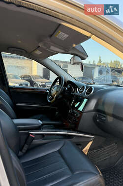 Внедорожник / Кроссовер Mercedes-Benz M-Class 2005 в 