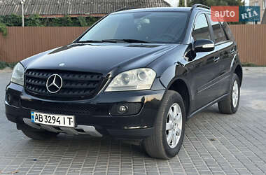 Позашляховик / Кросовер Mercedes-Benz M-Class 2006 в 