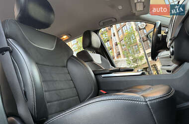 Позашляховик / Кросовер Mercedes-Benz M-Class 2013 в 