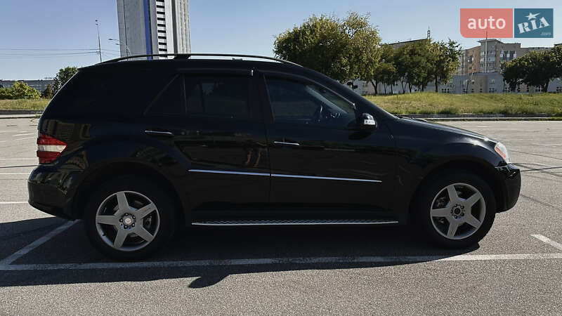 Внедорожник / Кроссовер Mercedes-Benz M-Class 2008 в Киеве