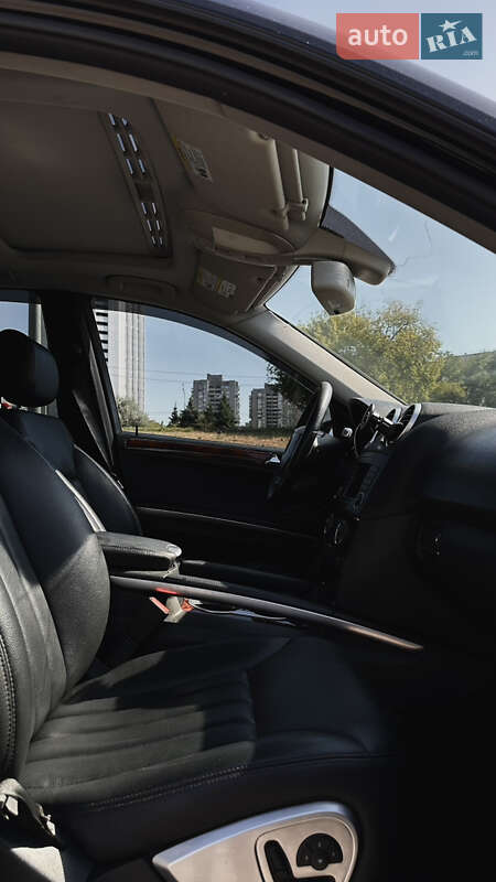 Внедорожник / Кроссовер Mercedes-Benz M-Class 2008 в Киеве