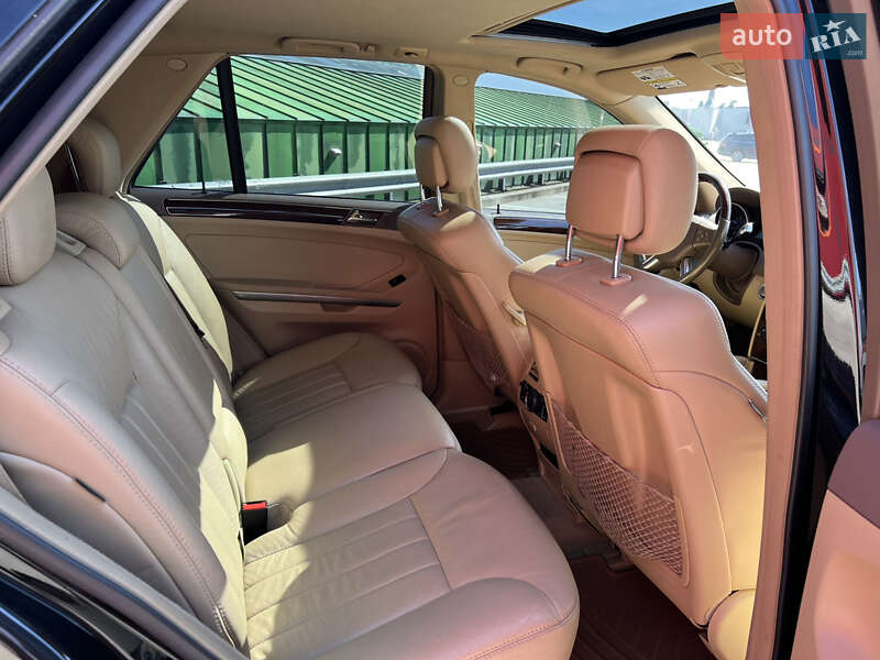 Внедорожник / Кроссовер Mercedes-Benz M-Class 2008 в Киеве